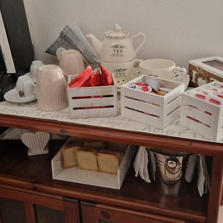 Casa Grilla Apartman Assemini Kültér fotó